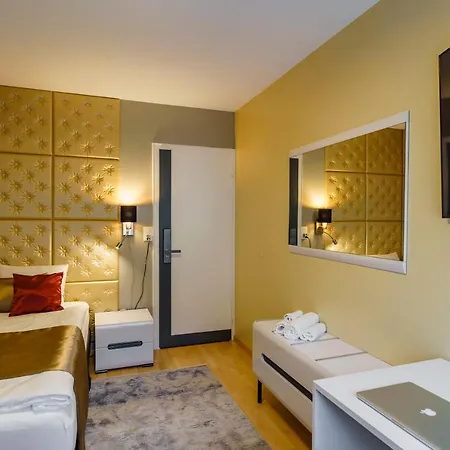 Seeblick Smart Roessli 酒店 穆尔格