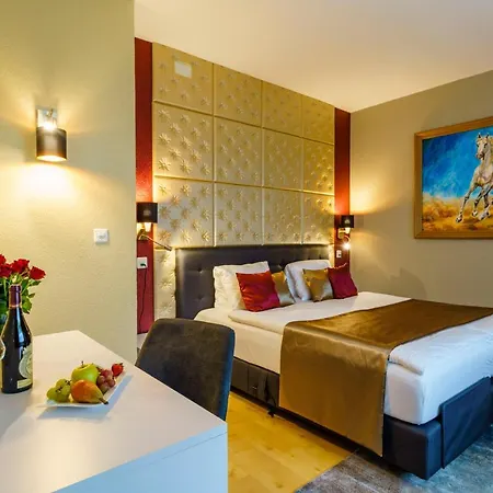 Seeblick Smart Roessli Hotel *