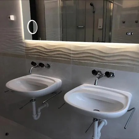 酒店 Seeblick Smart Roessli 穆尔格