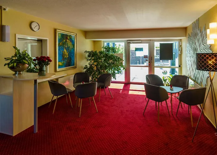 Hotel Seeblick Smart Roessli *