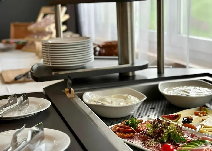 Seeblick Smart Roessli 酒店